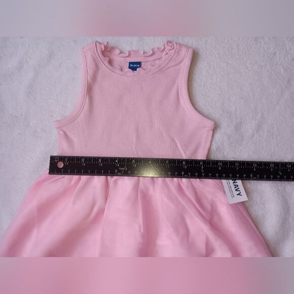 Old Navy Toddler Girls Sleeveless Fit and Flare Tutu Dress NWT - Picture 2 of 5